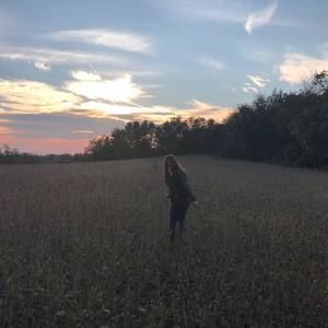 Meet your Posher, Alexis